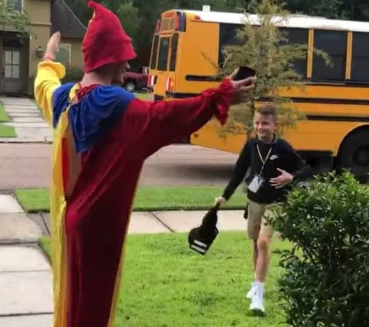 Teenager greets little brother in different costume everyday to make memories before leaving for college. Credit: The Bus Brother - Facebook