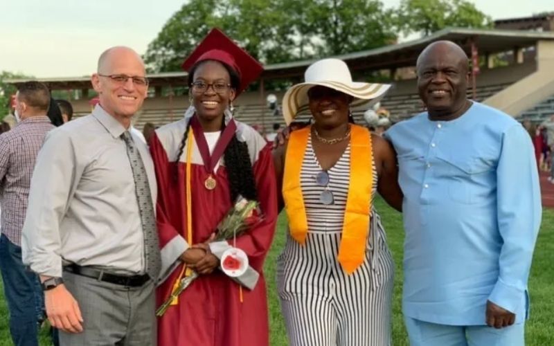 Harvard-bound student donates her $40K scholarship after being inspired by principal’s graduation speech.