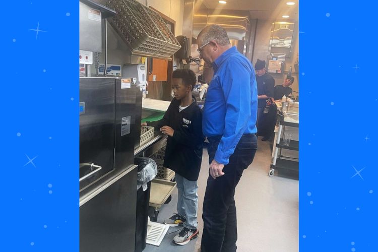 8-year-old boy, who applied for dishwashing job to buy an XBOX, gets huge surprise from company. (Drake's Kitchen)