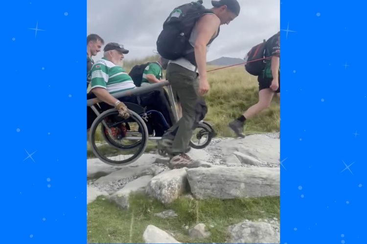 Um Equipe de Rugby Carrega o Pai na Cadeira de Rodas para A Cúpula de Snowdon, Tornando Seu Sonho Ao Longo da Vida Se Tornar Realidade